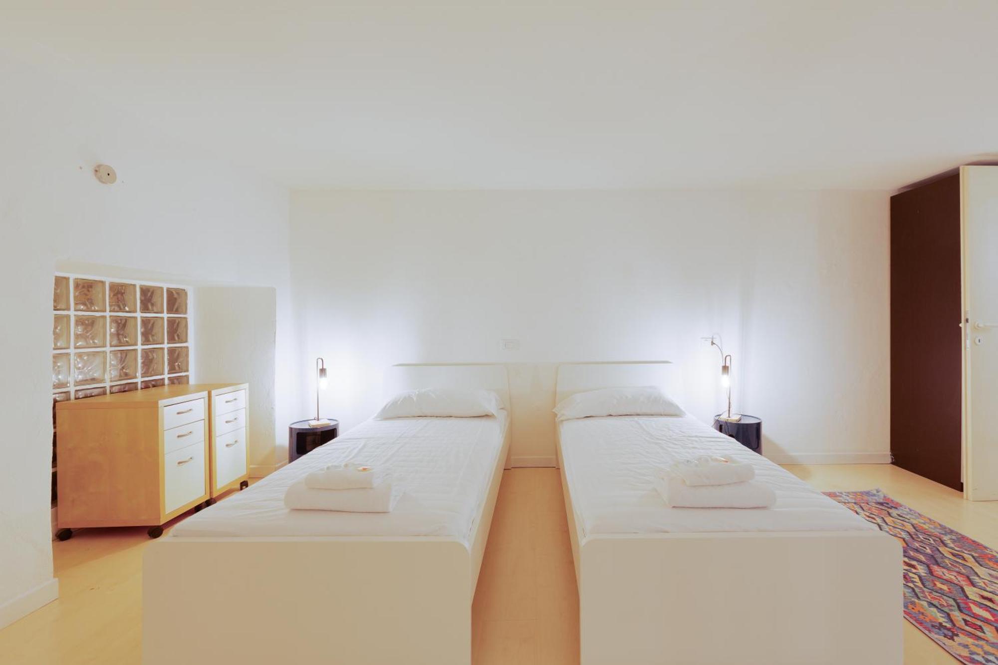 米兰Sant'Agostino - Charming Retreat 210M From M2公寓 外观 照片